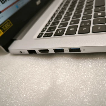 Laptop Acer Aspire A114-33