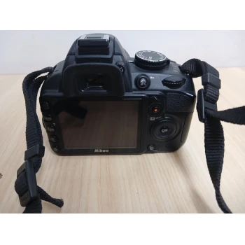Aparat foto Nikon D3100 Black