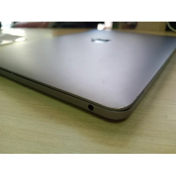 Laptop Apple MacBook Pro 13 2019