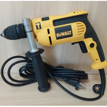 Masina de gaurit DeWalt DWD0245