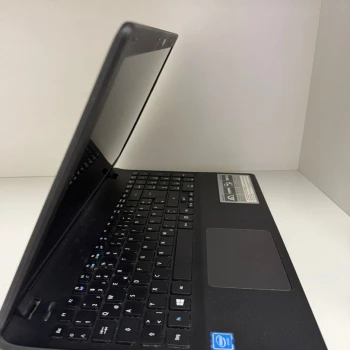Laptop Acer Aspire ES15