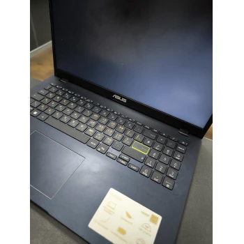 Laptop Asus E510