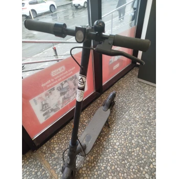 Trotinetă Xiaomi Mai Scooter Esential