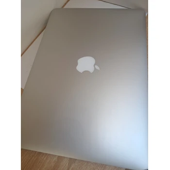 MacBook Air 13 inch 128 GB
