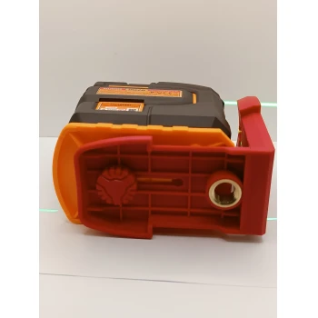 Laser Ingco HLL306502