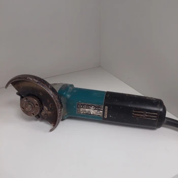 Polizor unghiular Makita 9565 cvr