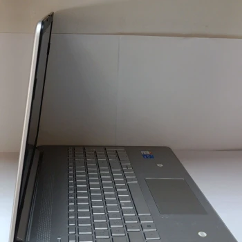 Laptop HP 15s 8/256 GB Silver