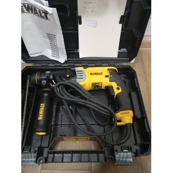 DeWalt DWE4206-a