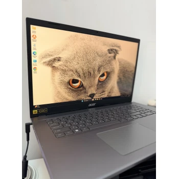 Laptop Acer Aspire AS17-53 N22C7