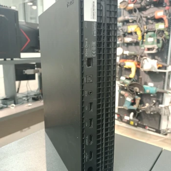 Microsoft Xbox One X 1Tb
