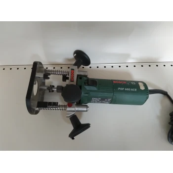 Freza Bosch POF600ACE 600W
