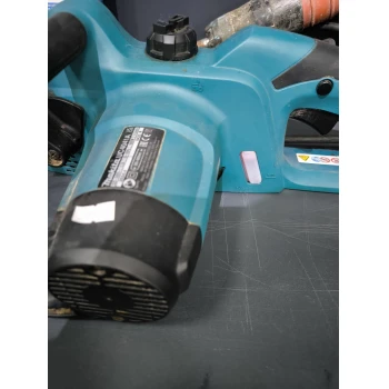 Makita UC4041A