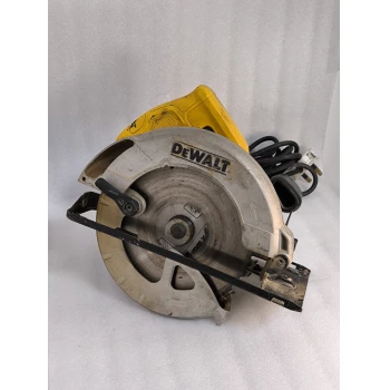 Ferestrau circular DeWalt DWE560