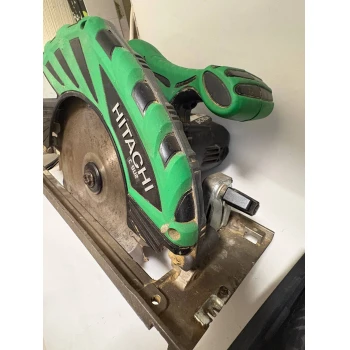 Hitachi C 9U2