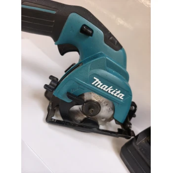 Fierestrau circular Makita HS3001D