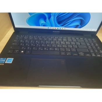 Laptop Asus ExpertBook B1502CVA