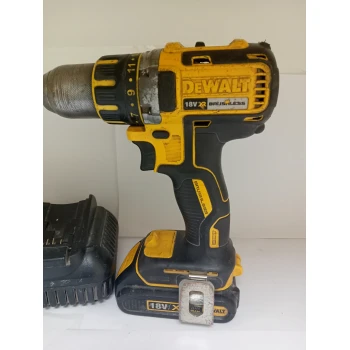 Dewalt dcd790