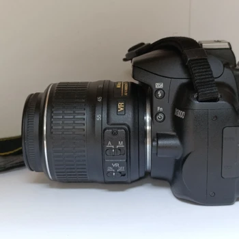 Aparat foto Nikon D3000 Black