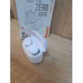 Casti JBL Tune Buds