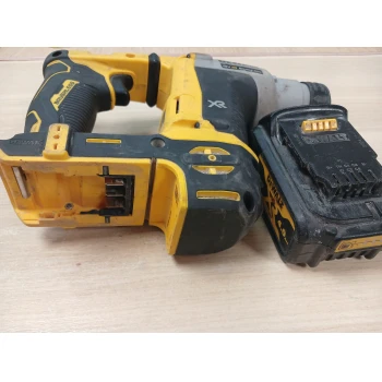 Ciocan rotopercutor DeWalt  DCH172