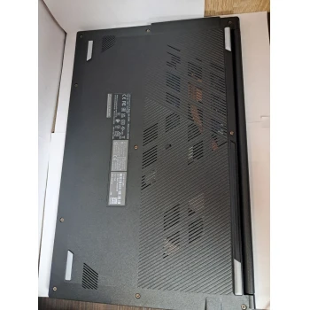 Laptop Asus Vivobook GO E1504FA