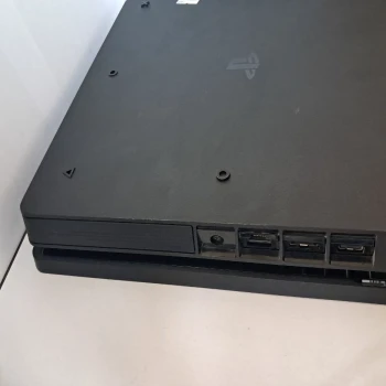 Sony PlayStation 4 Slim