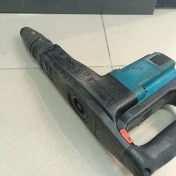 Ciocan demolator Makita HM1100C