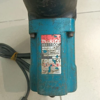 Ciocan demolator Makita HM1100C