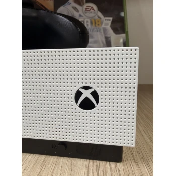 Consola Xbox One S 1TB