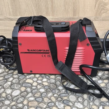 Aparat de sudură cu invertor IGBT Arccaptain Arc130