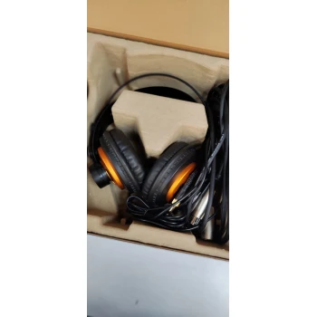 Set Pentru Inregistrari audio/studio casa ESI U22 XT cosMik