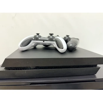 Sony PlayStation 4 1TB