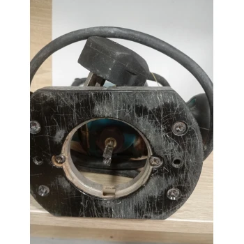 Router cu plonjare Makita RP1800 3-1/4 CP