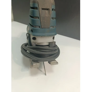 Ferăstrău vertical Bosch GST 150 CE