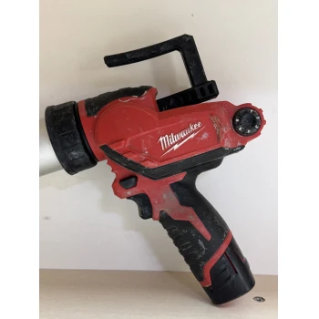 Milwaukee M12PCG