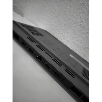 Lenovo LOQ 15IAX9