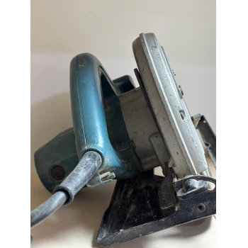Fierestrau circular Makita 5704R