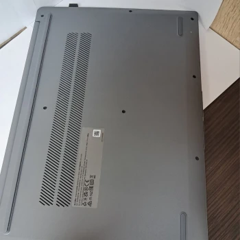 Lenovo Idea Pad Slim 3 16IAH8