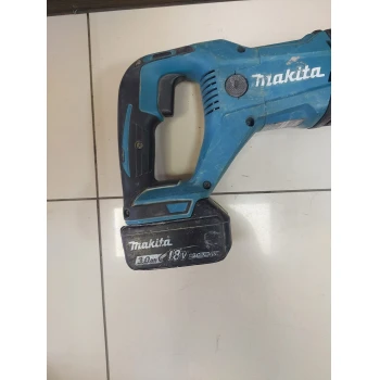 Fierăstrau Sabie Makita DJT186