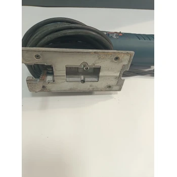 Ferăstrău vertical Bosch GST 150 CE
