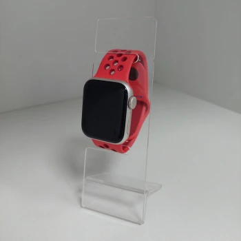 Apple Watch se2 40mm Red