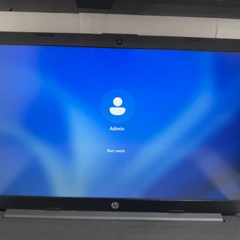 Laptop HP 15-Dw3043Nq