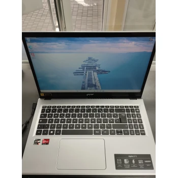 Laptop Acer Aspire3 15