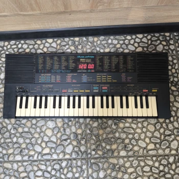 Sintezator Yamaha PSS 580