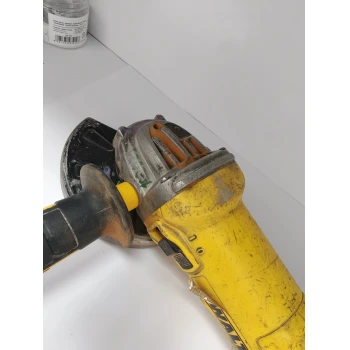 DeWalt DWE4217-QS