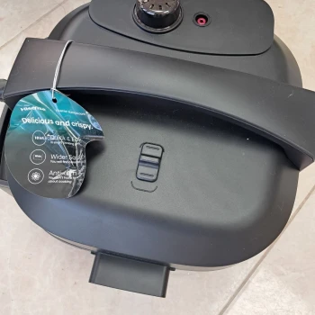 Multicooker Hisense HMC6SBK
