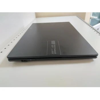 ASUS Vivobook Go 15 Ryzen 3 512 GB