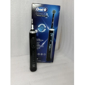 Periuță electrică ORAL-B GeniusX