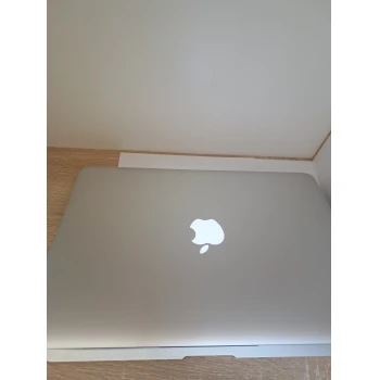 MacBook Air 13 inch 128 GB