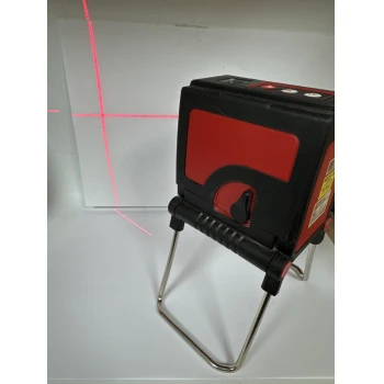 Laser Kapro 872